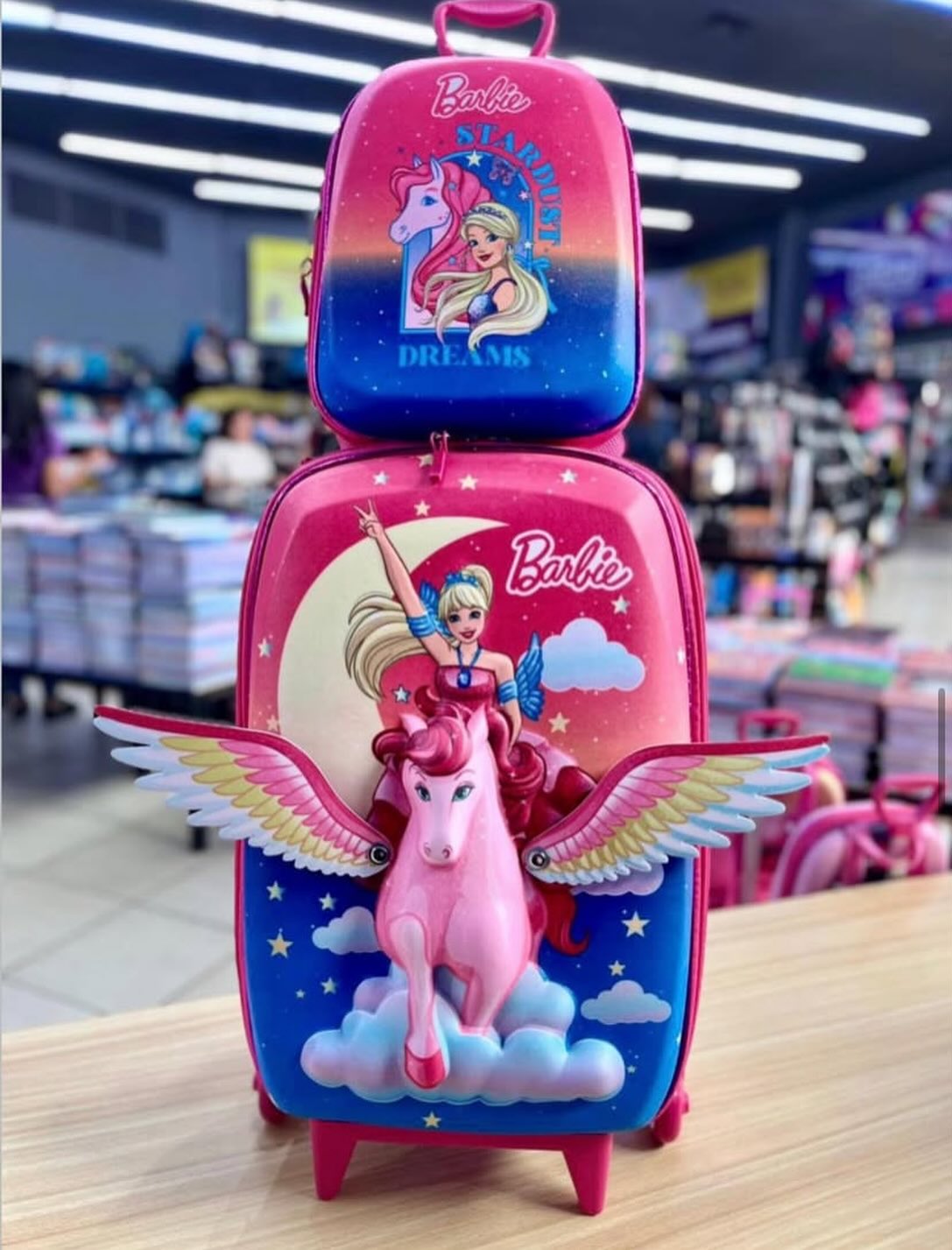 Kit escolar (mochila, lancheira) 024