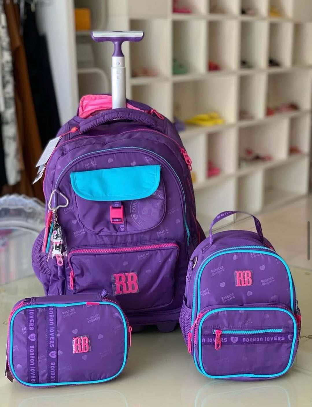 Kit escolar (mochila, lancheira, estojo) 016